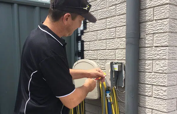 Installing Fibre Optic Cable in Home Brisbane